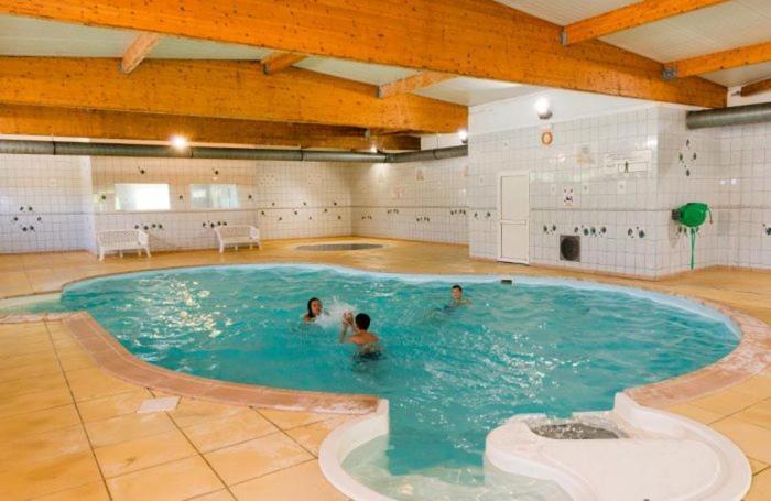 Campsite Mobil Familiale En Alsace11 Km Des Grands Parcs Boofzheim